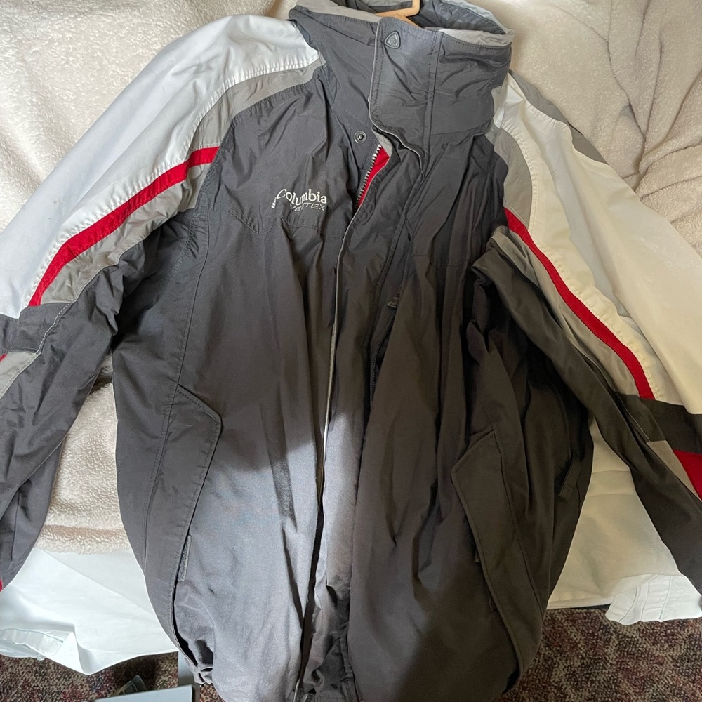 Columbia Men's Black and Red Performance Jacket